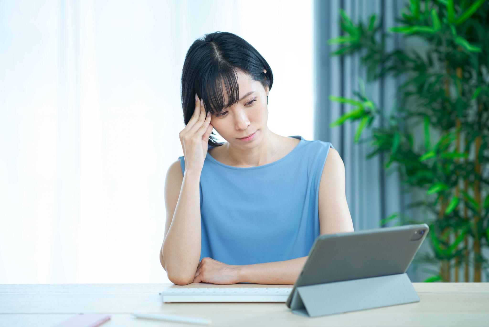 40代で生理周期が短くなった・長くなった|プレ更年期の変化と受診の目安